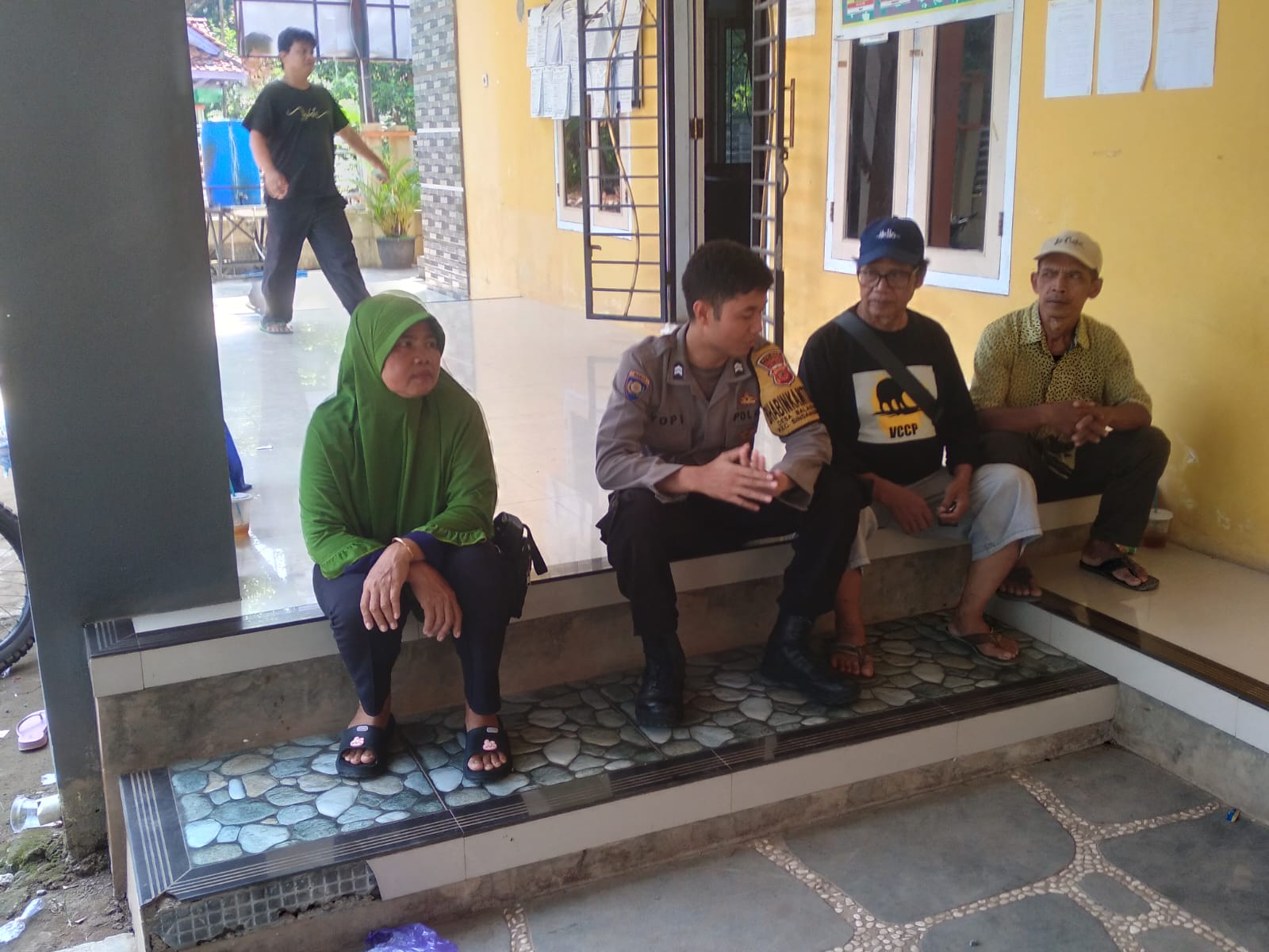 69b65833-c976-44ee-8d97-71e387f7cf67