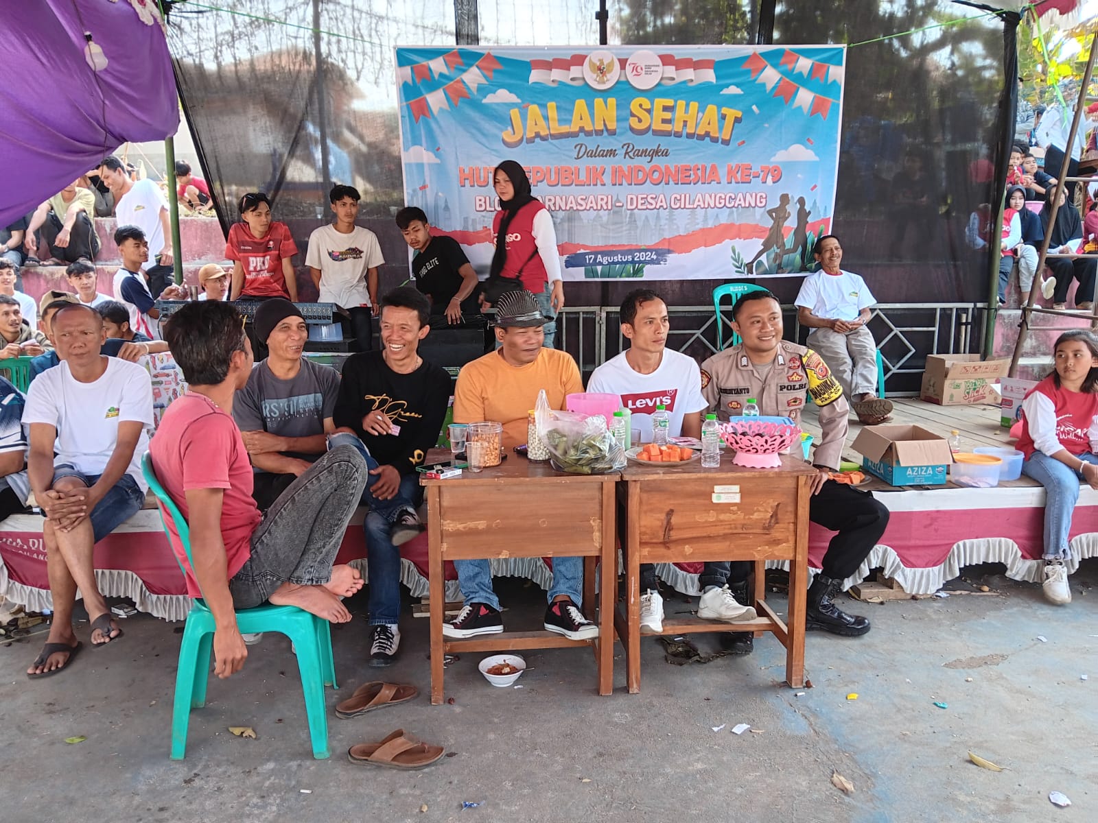 f775c446-71bb-49fe-aeae-cf483a5eee50