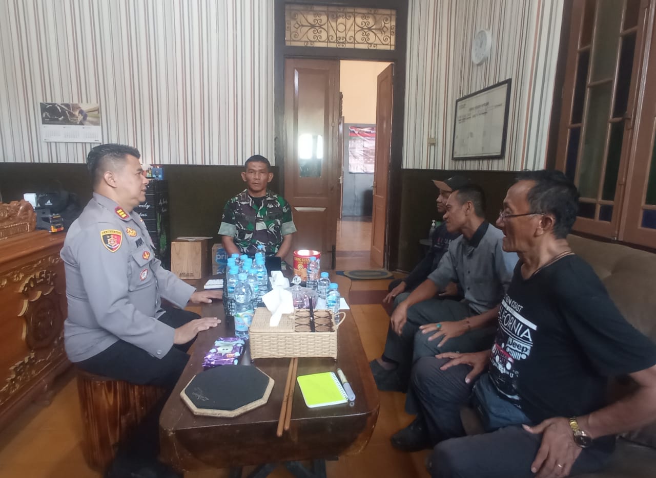 75f088ed-c5a9-4935-b66a-489b3c846d6b