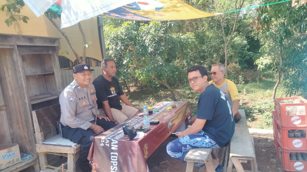 WhatsApp Image 2024-10-20 at 08.40.06