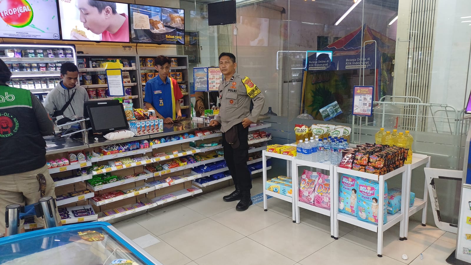 WhatsApp Image 2024-10-30 at 08.35.21