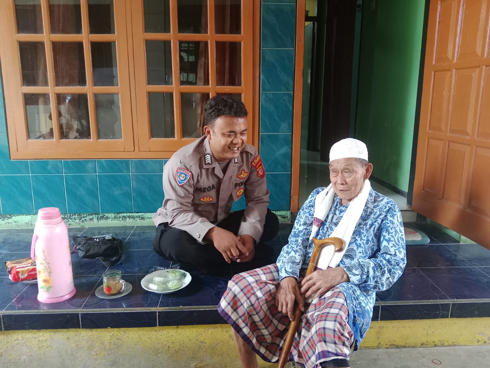 d7b57f21-96b3-4ec6-8b97-99c021fccfa0