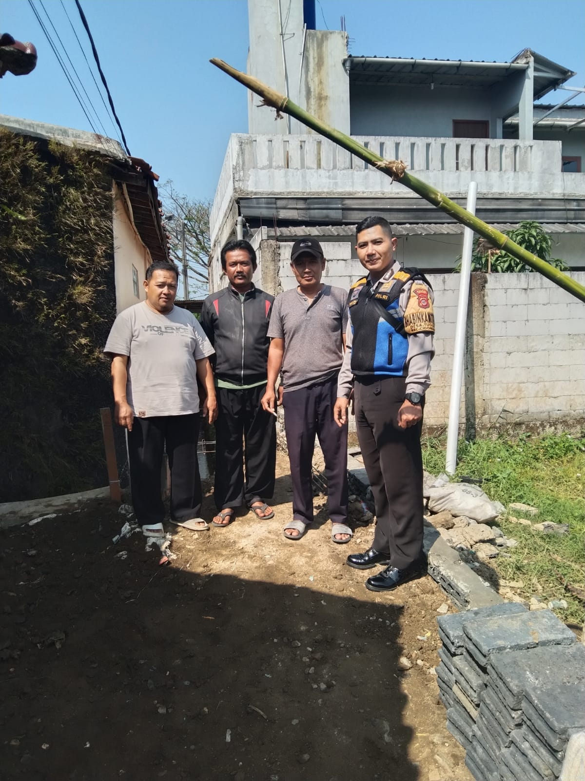 6e4a7bd9-7b50-4a49-becb-c056816cd6a5