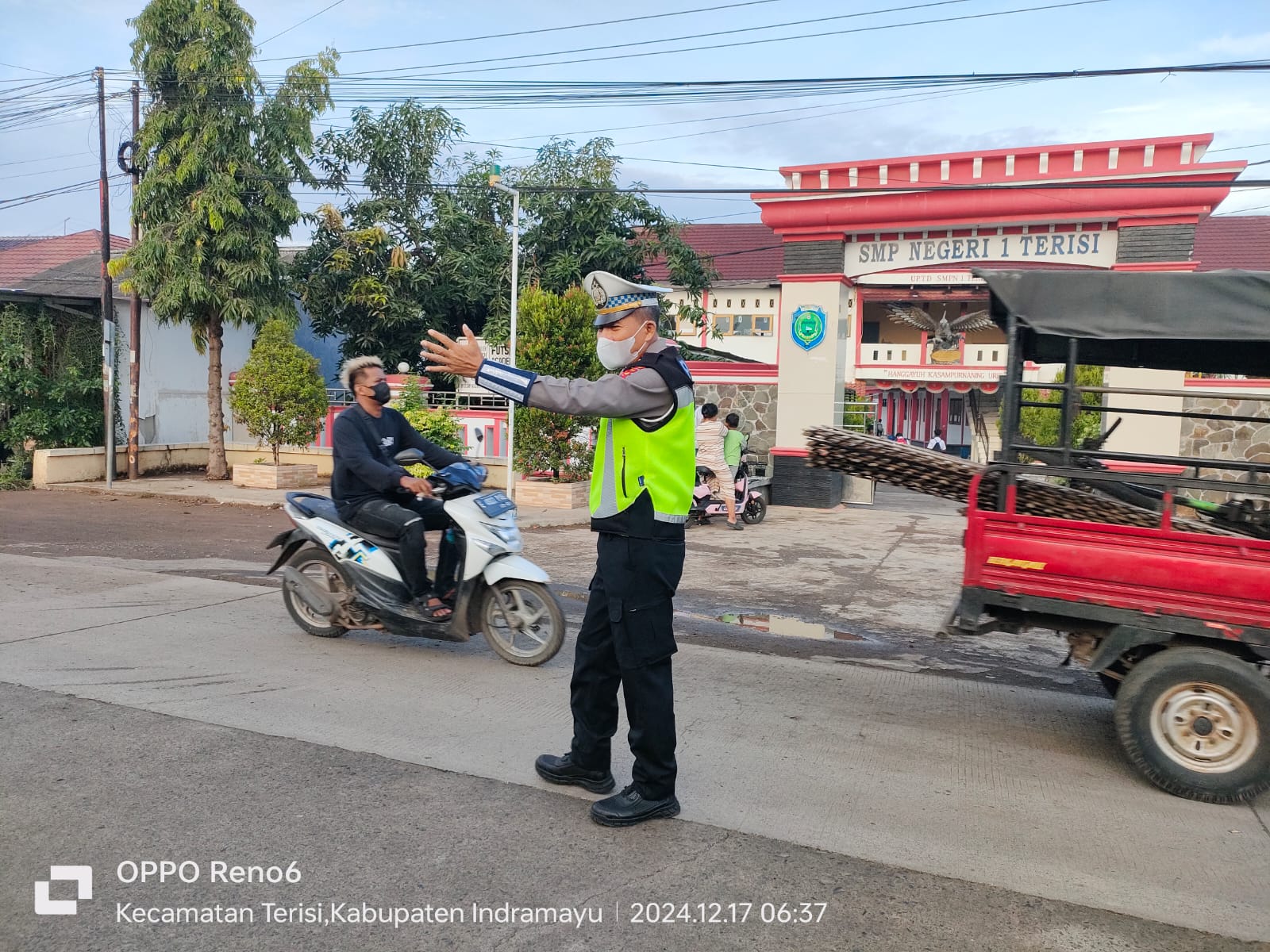 WhatsApp Image 2024-12-17 at 11.49.44