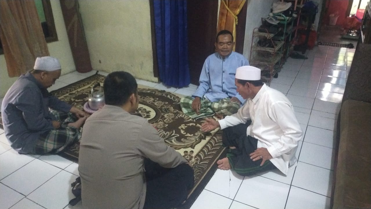 84b70ec0-6c33-451d-bda6-7705323471fc