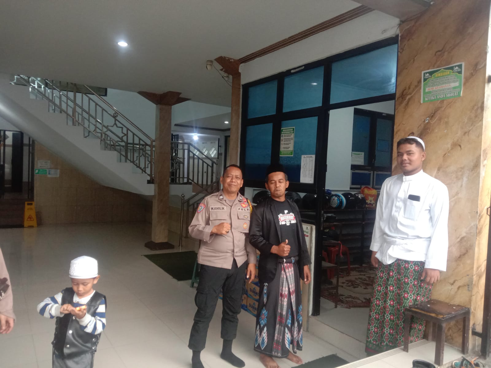 81b6ffe7-63f4-4ac2-905e-fbee9bf26c74