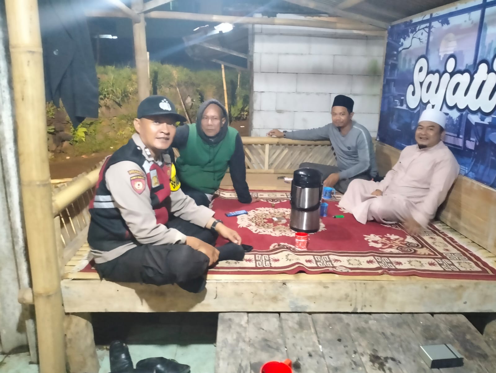 8ce3862d-c5af-4fea-b5d6-5c5acc96928e