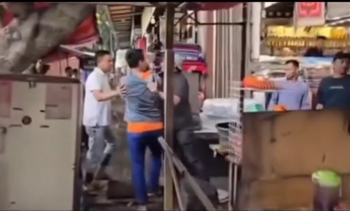 Screenshot_2025-05-18-15-33-48-555_com.whatsapp-edit