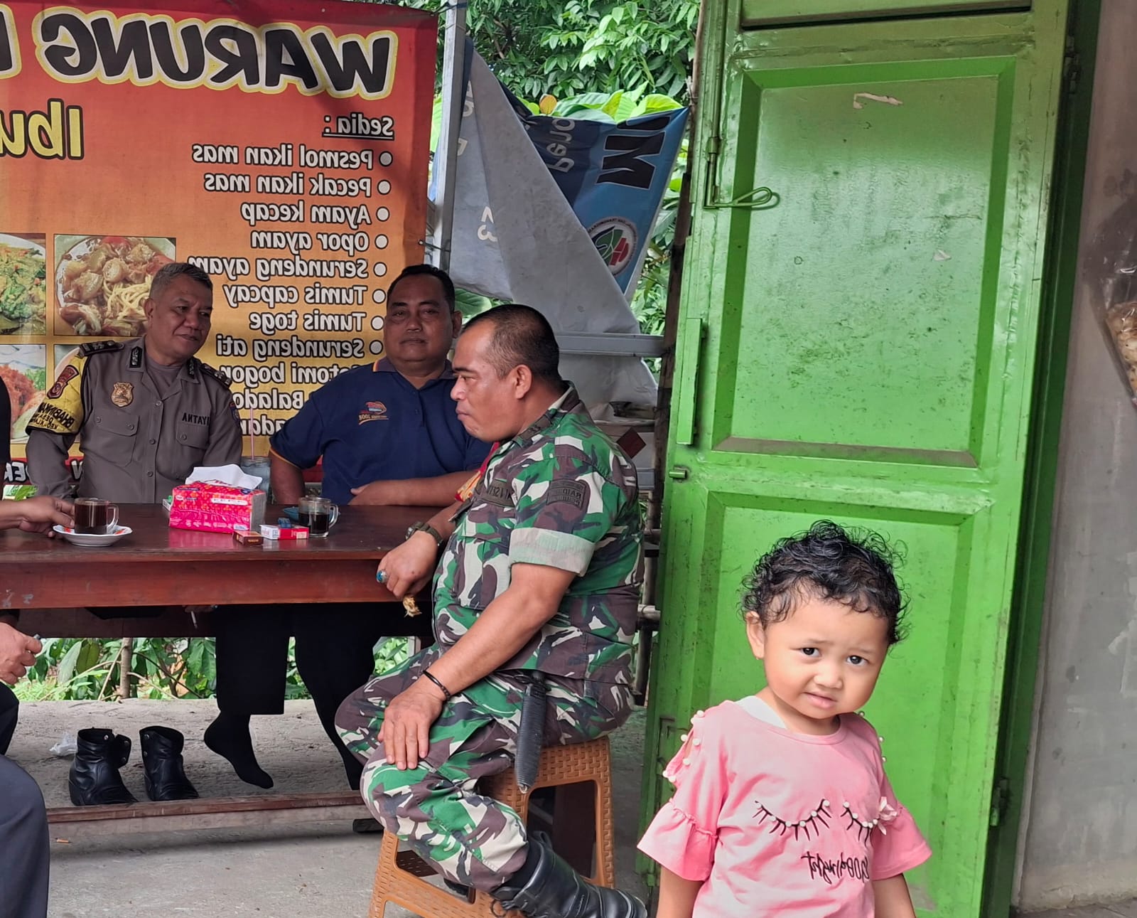 24fe7e4e-bbec-4b4d-86fd-f4dbde759523