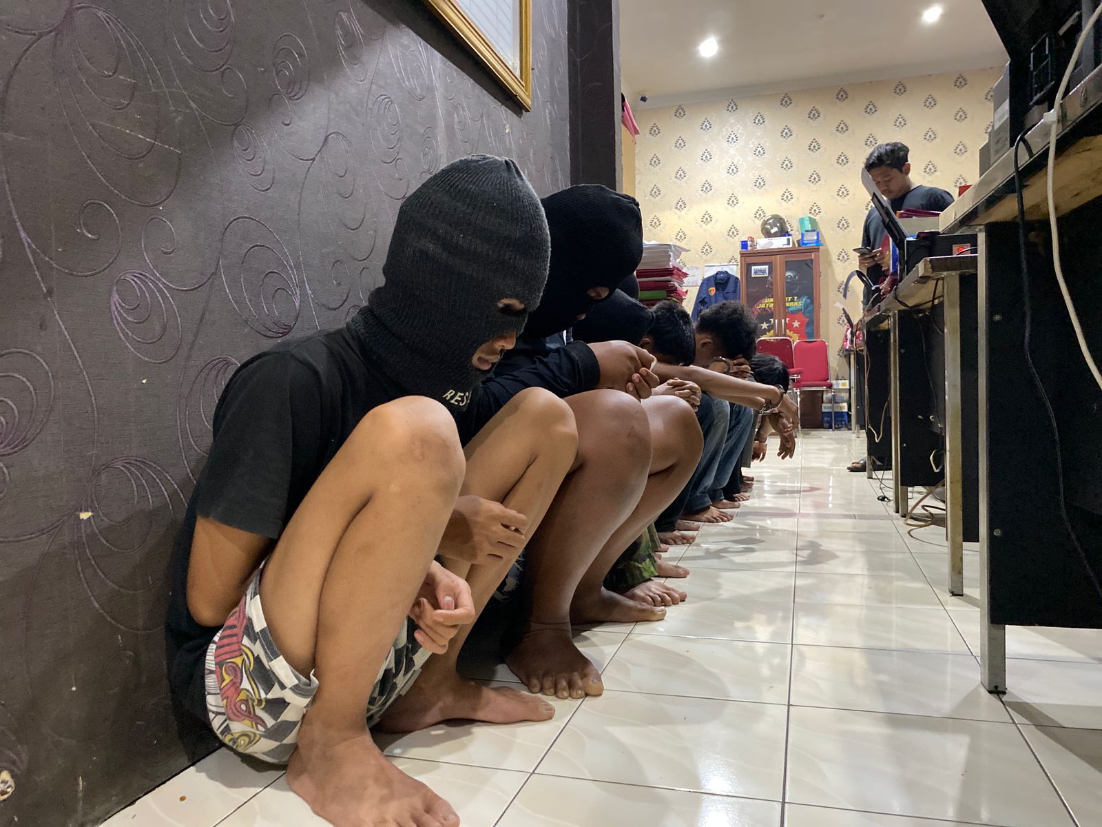 30543308-3732-49f5-b4c4-f7c8a9487ae6