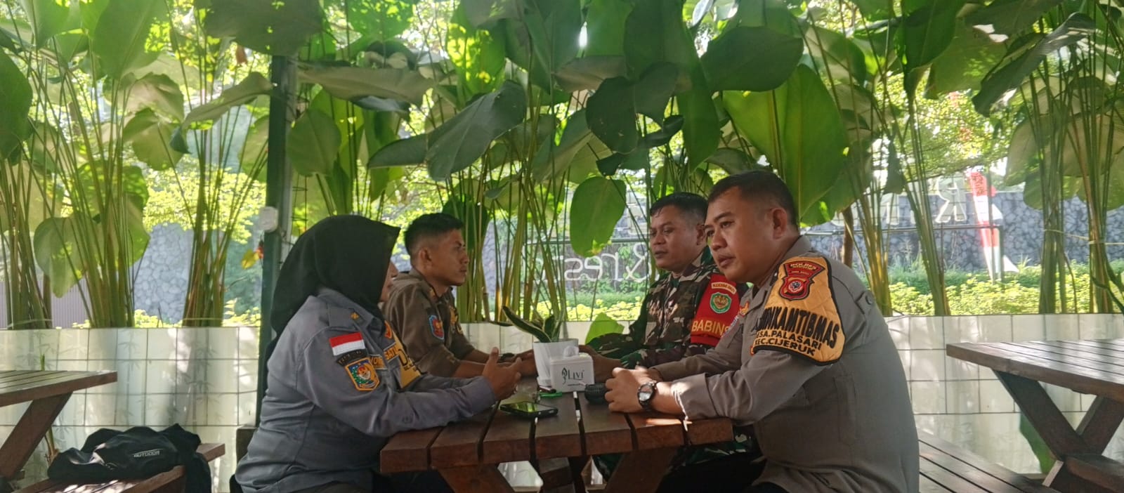 4d16f958-5e43-40fe-9f9d-aaadcbd112e3