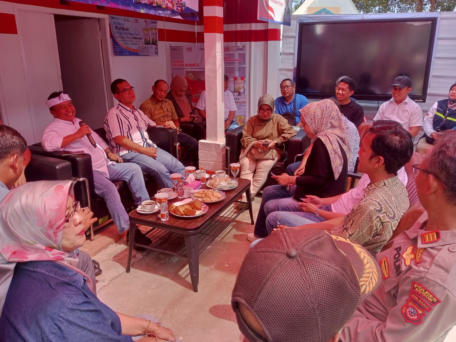 6419493d-74cf-4d7e-a24d-3b527d70eeef