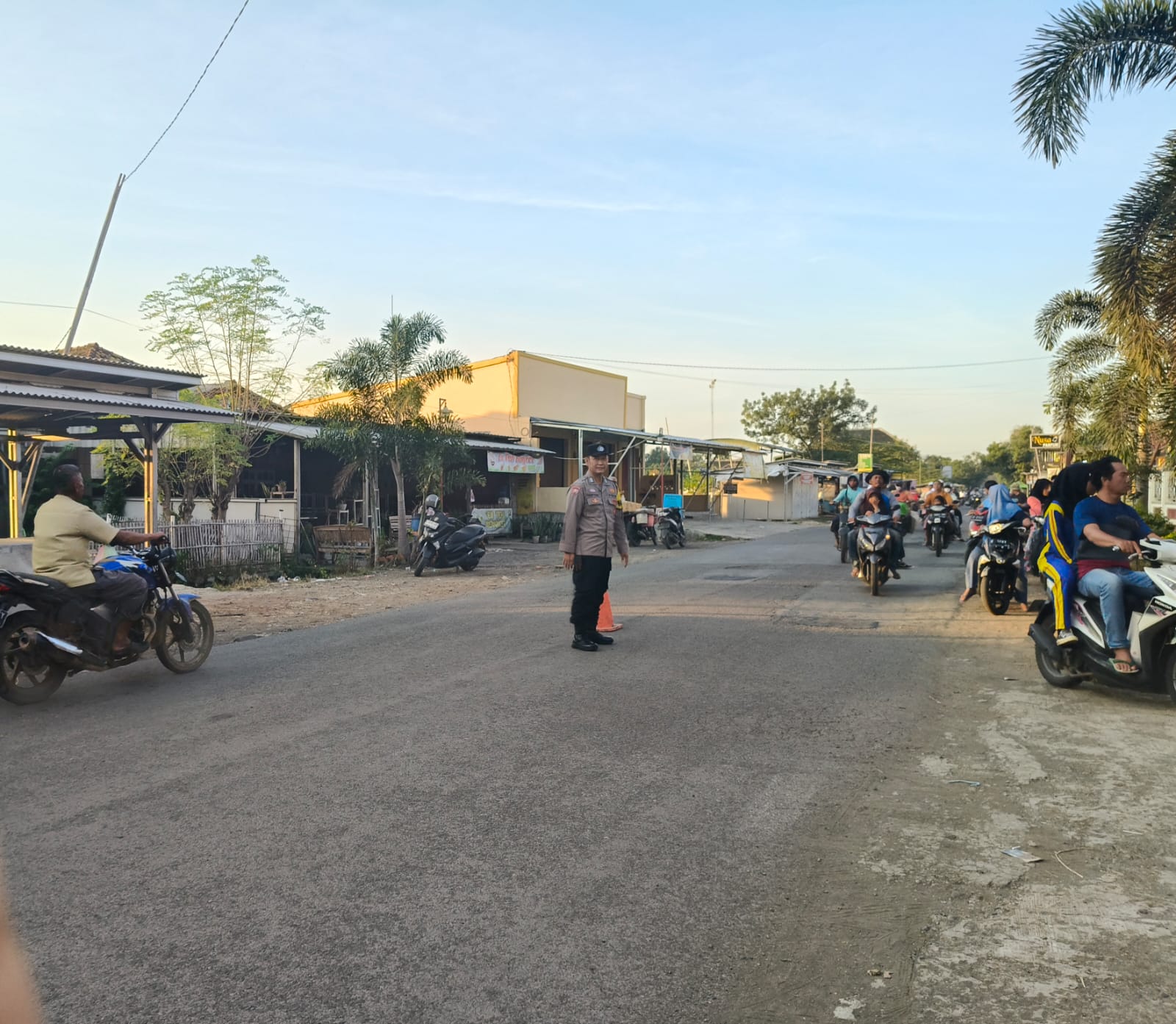 WhatsApp Image 2025-07-22 at 08.42.11