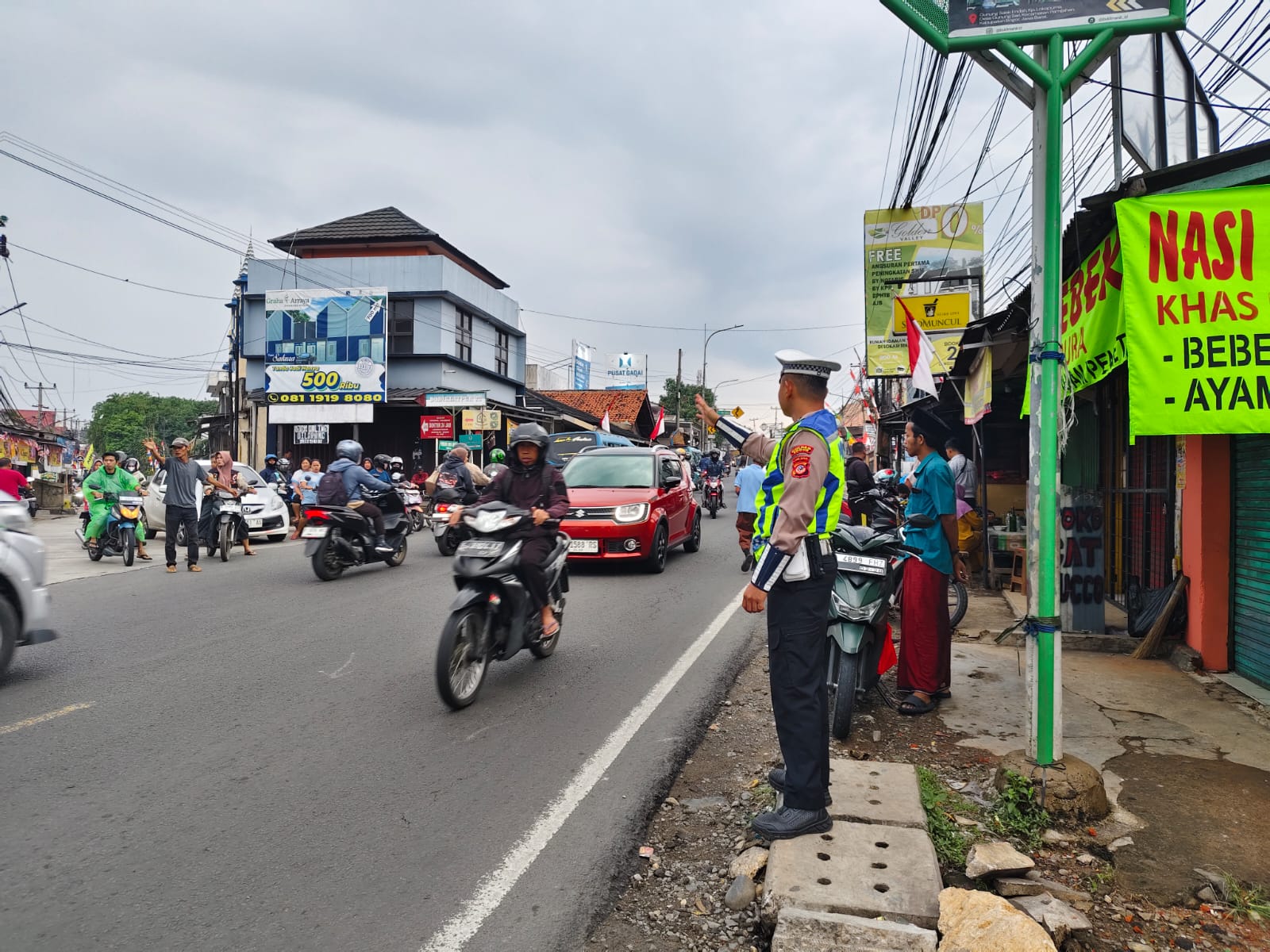 332a6ffd-1a5d-4da1-bf7c-e4f2ce0e71e3