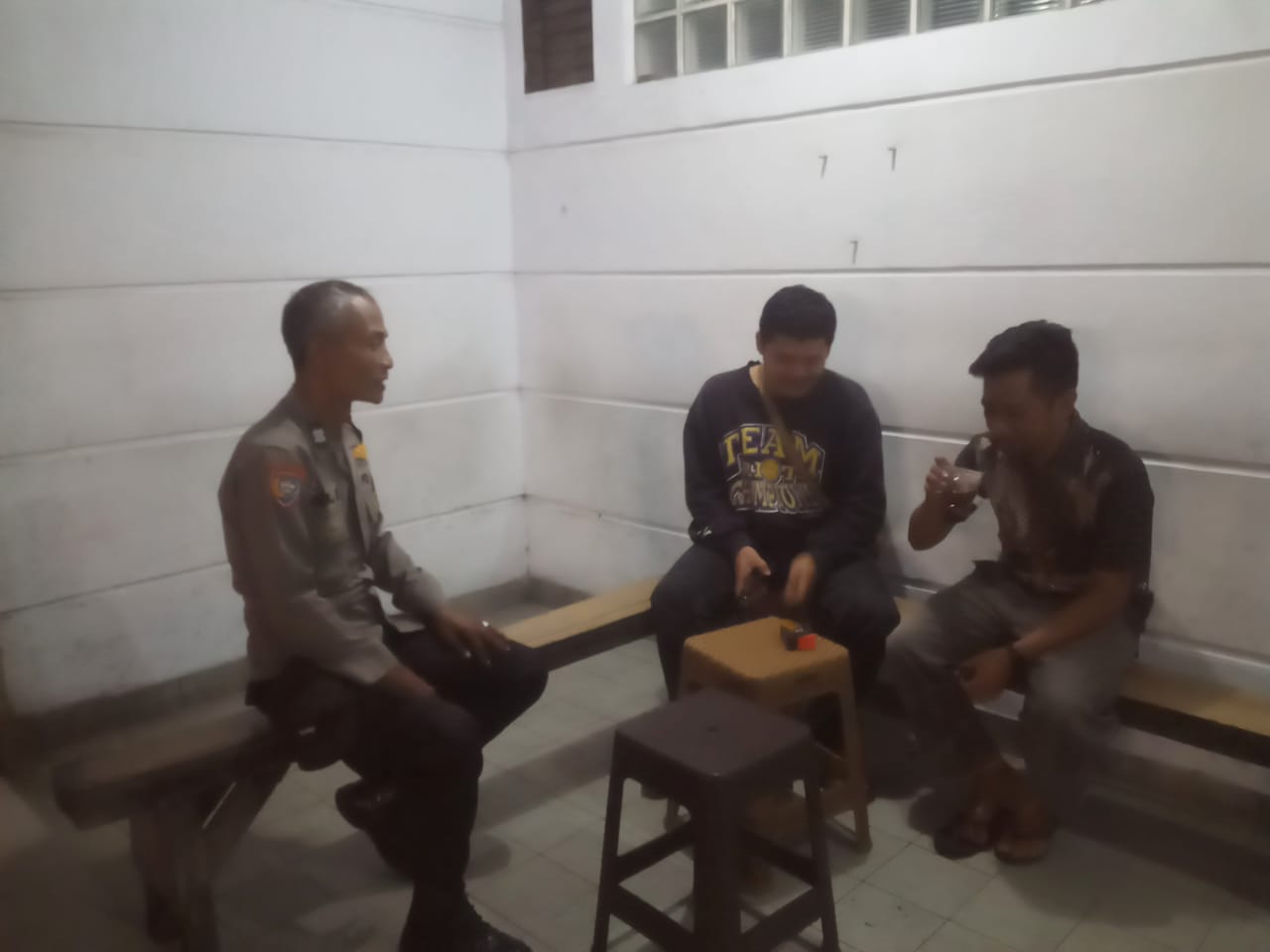 4dfcc010-e9bd-46c4-a586-49a10fc309c6