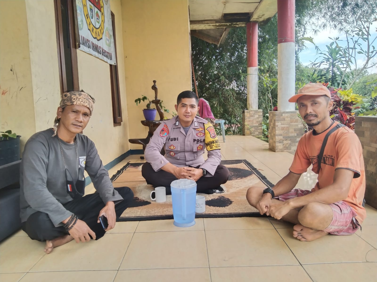 804b6d96-c0d2-40d1-bb81-f8bafc73b77b