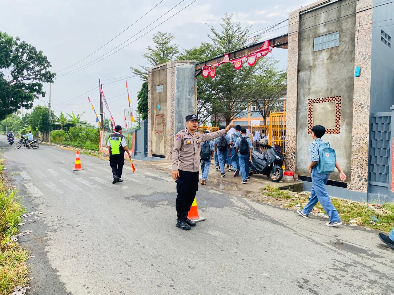 WhatsApp Image 2025-08-12 at 09.43.45