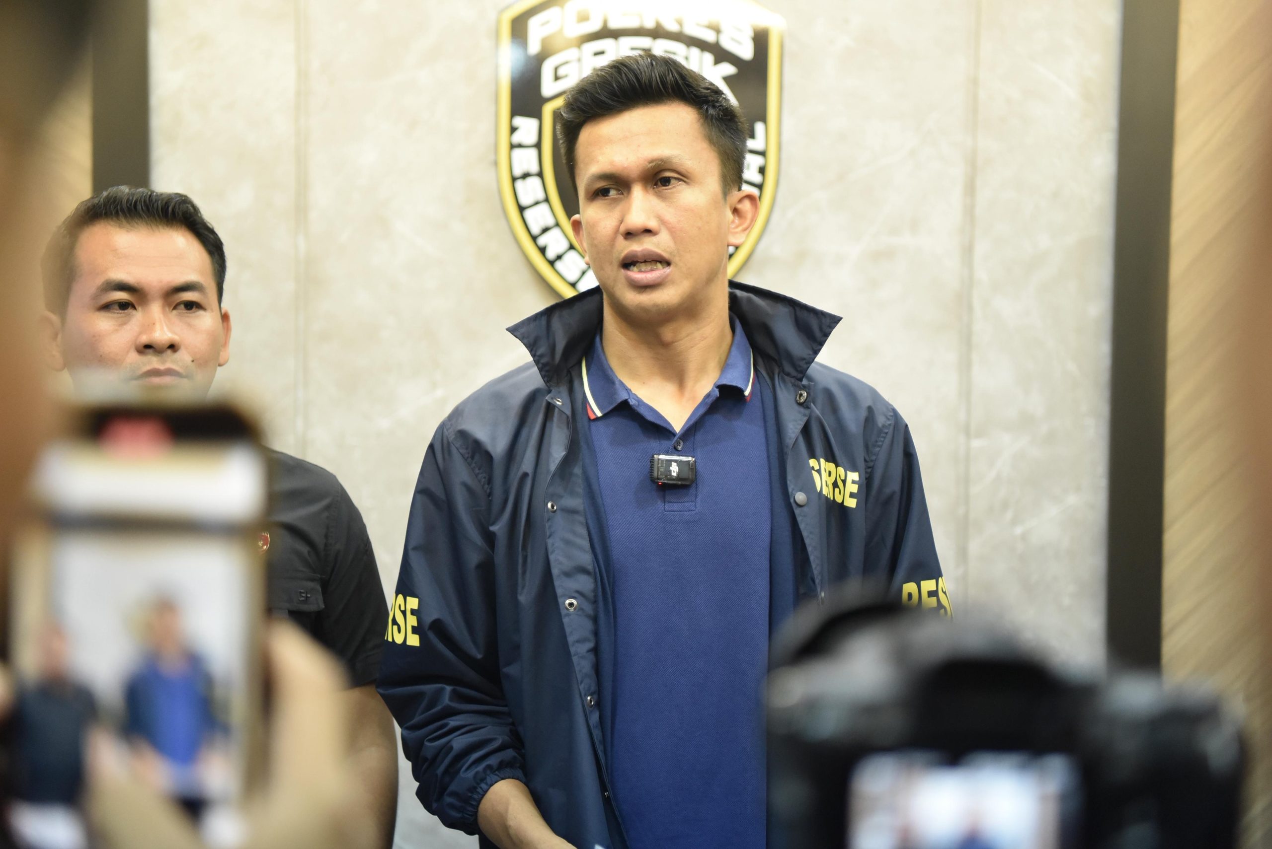 b5ed8871-f3e1-404d-b65e-9893e6ce3af4