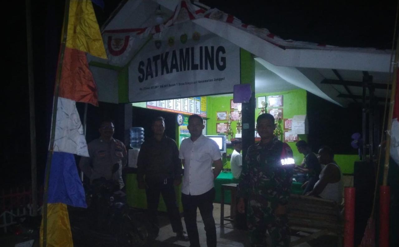 d6c2388c-941f-46c7-9a4a-18bee358c56b