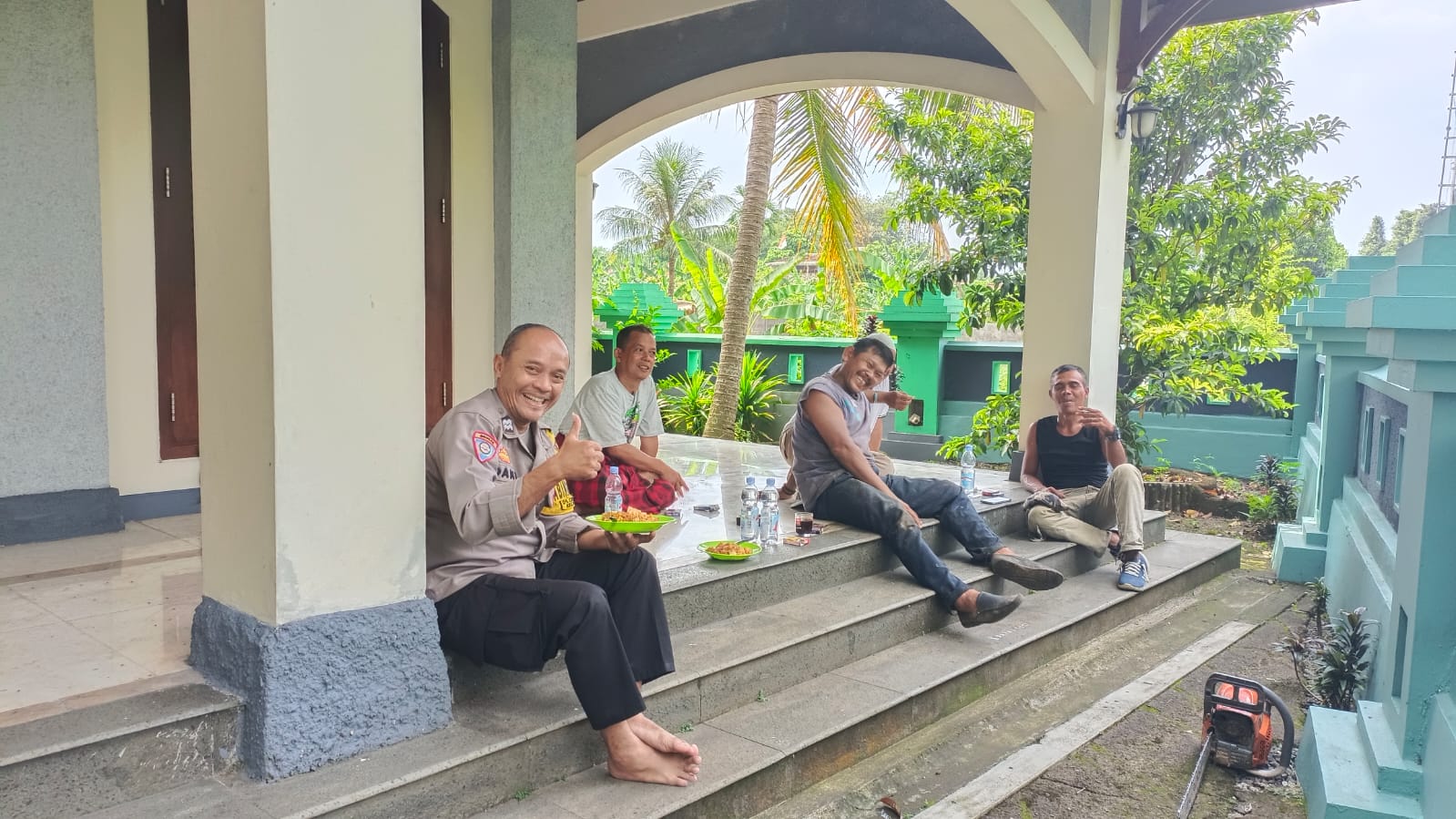 da400c10-c111-40fc-b2ea-30aa85e40309