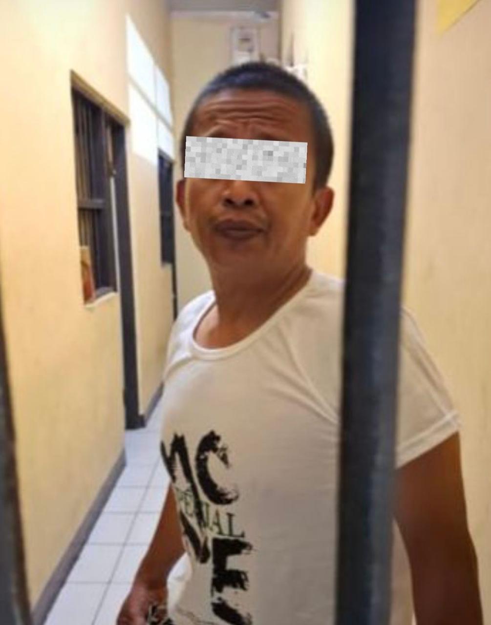 ddce456b-31c4-4d02-8f9f-8a8d38421d1f