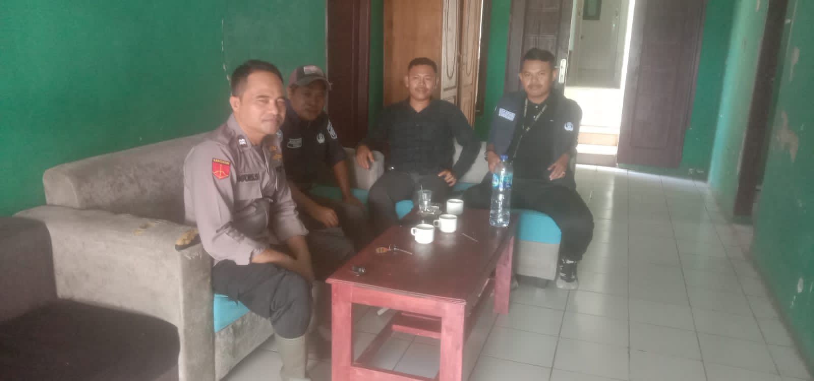 ef343ce6-22ce-411e-a44d-9182aa9a769f