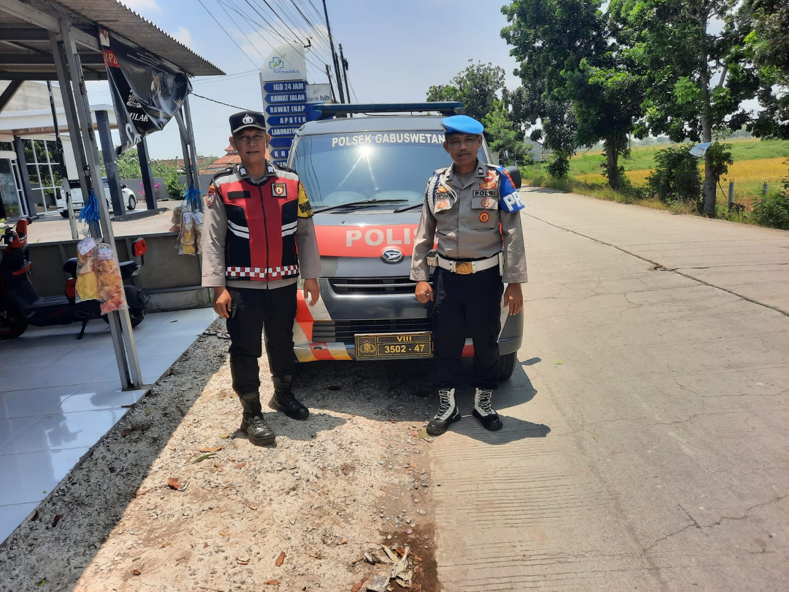 WhatsApp Image 2025-09-22 at 13.00.00