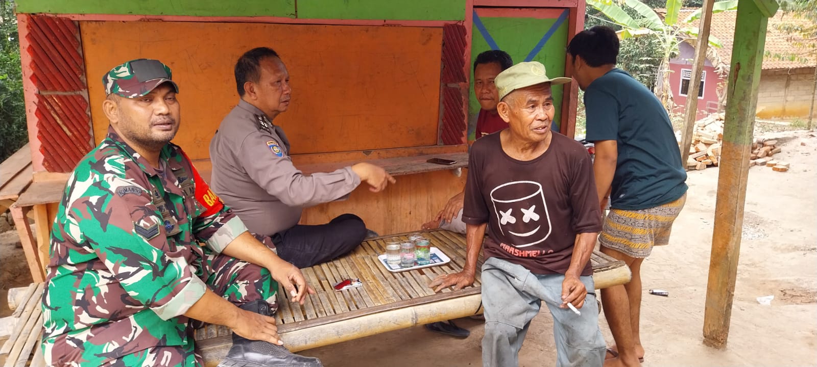 c0558ca3-1e57-4a77-b57a-231a2de1d8ee