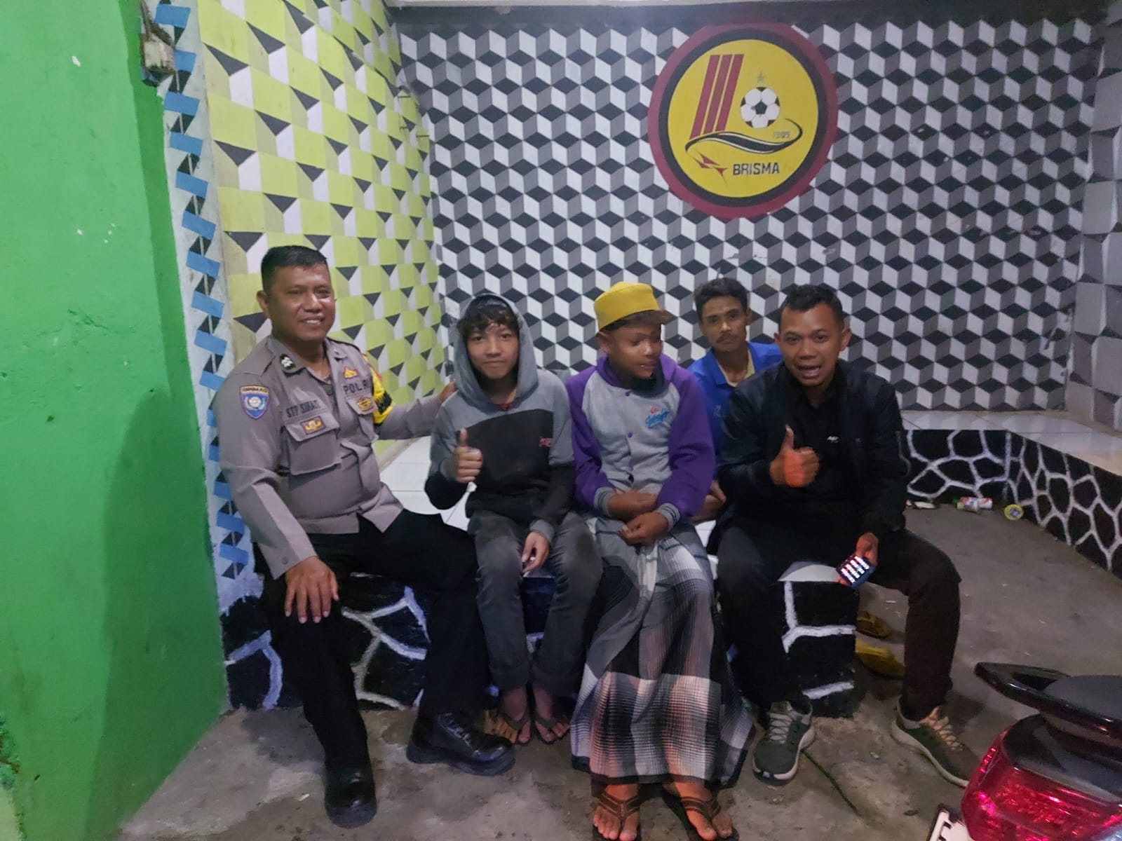 e993b26f-f37e-4f81-9273-c44949d7ab00