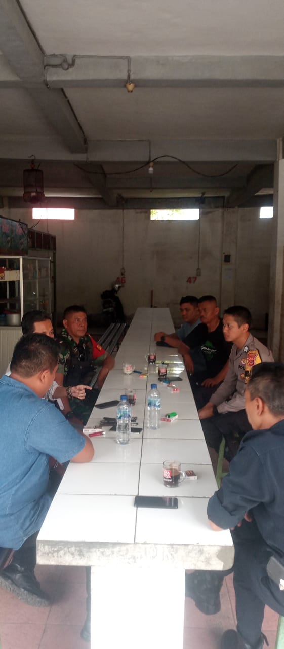 325dcef1-1a4d-421f-8a7e-5defc37aec49