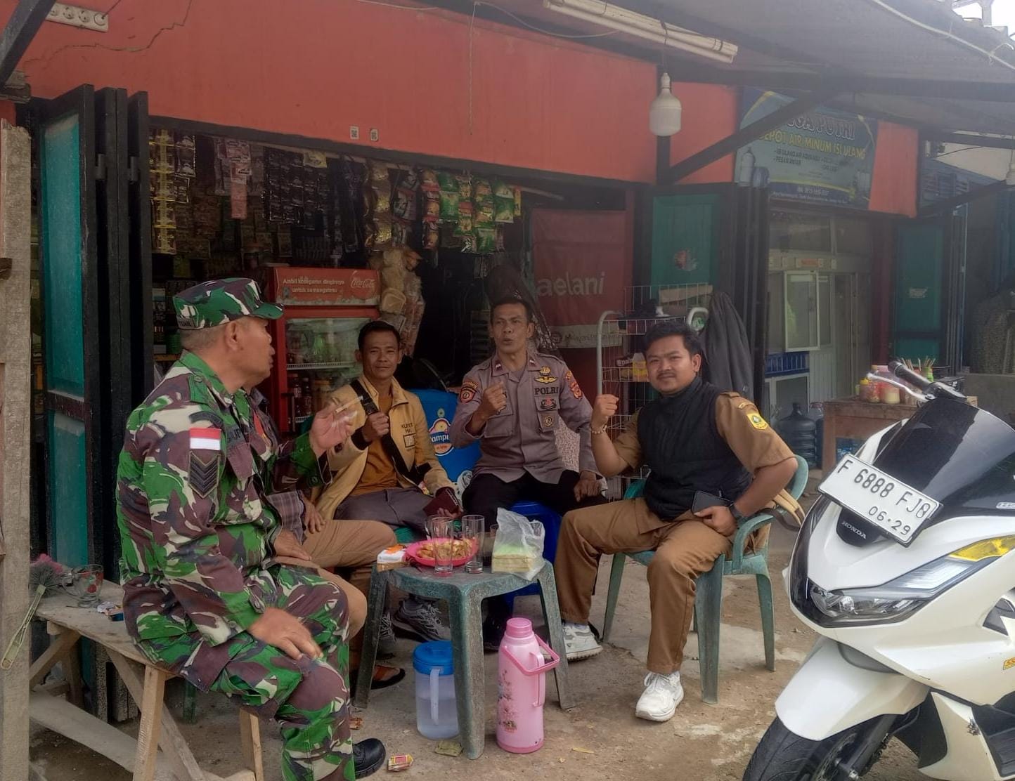 76078011-c17d-4b1d-ae33-cd551cb1cf9d