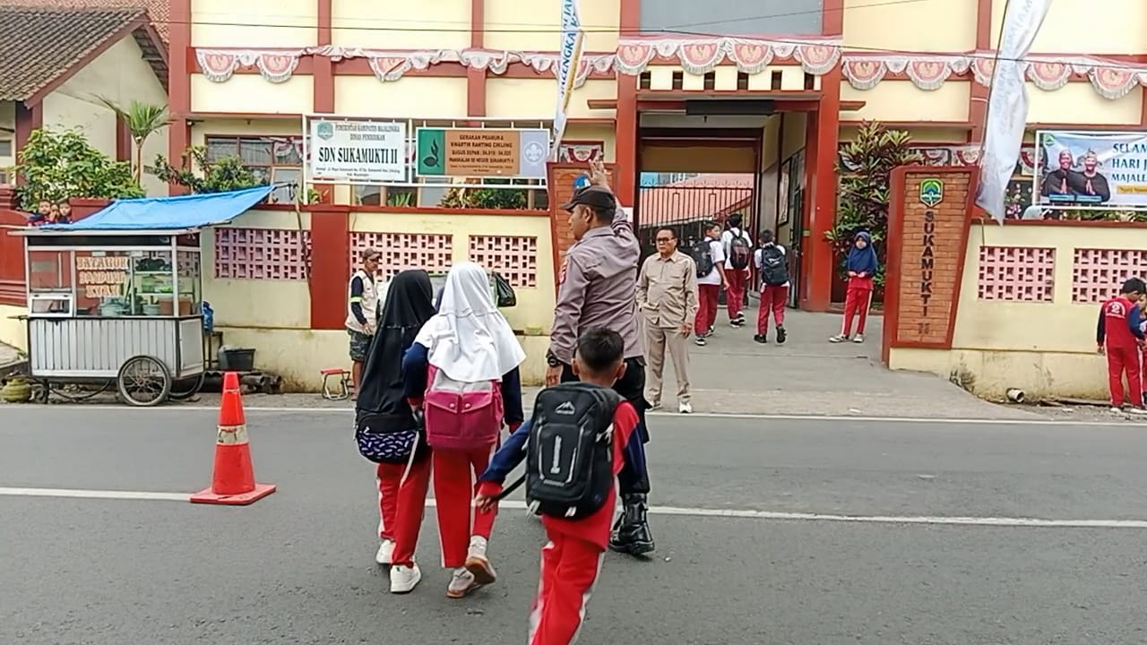 WhatsApp Image 2025-10-08 at 08.45.03