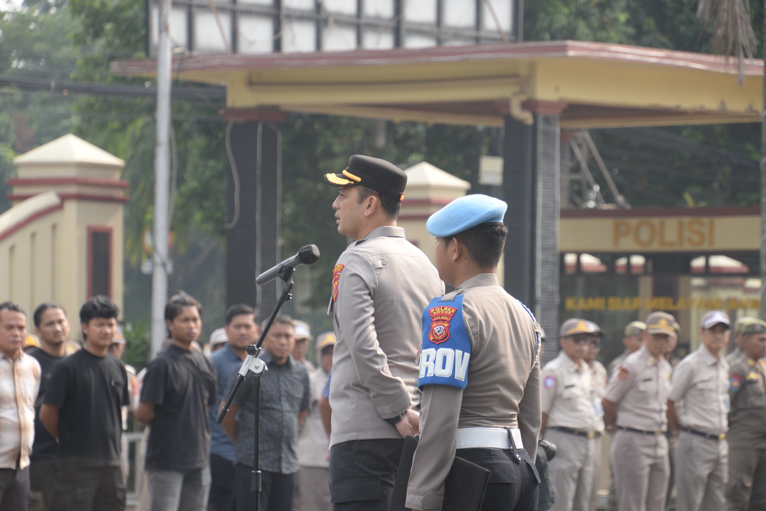 cb0f3005-db9b-4fdd-be40-65453a891e08