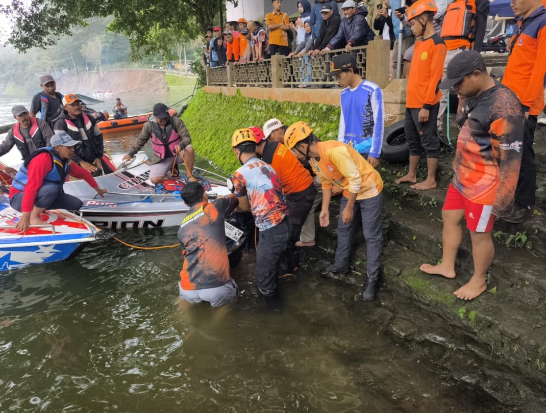 Screenshot_2026-01-17-21-12-06-488_com.android.chrome-edit